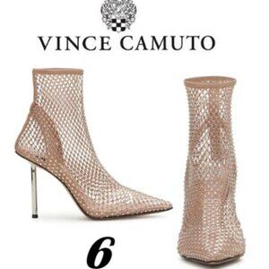 Vince Camuto, Women's Kiskia Heels Bootie - Sandstone. Size: 6 (US). NIB